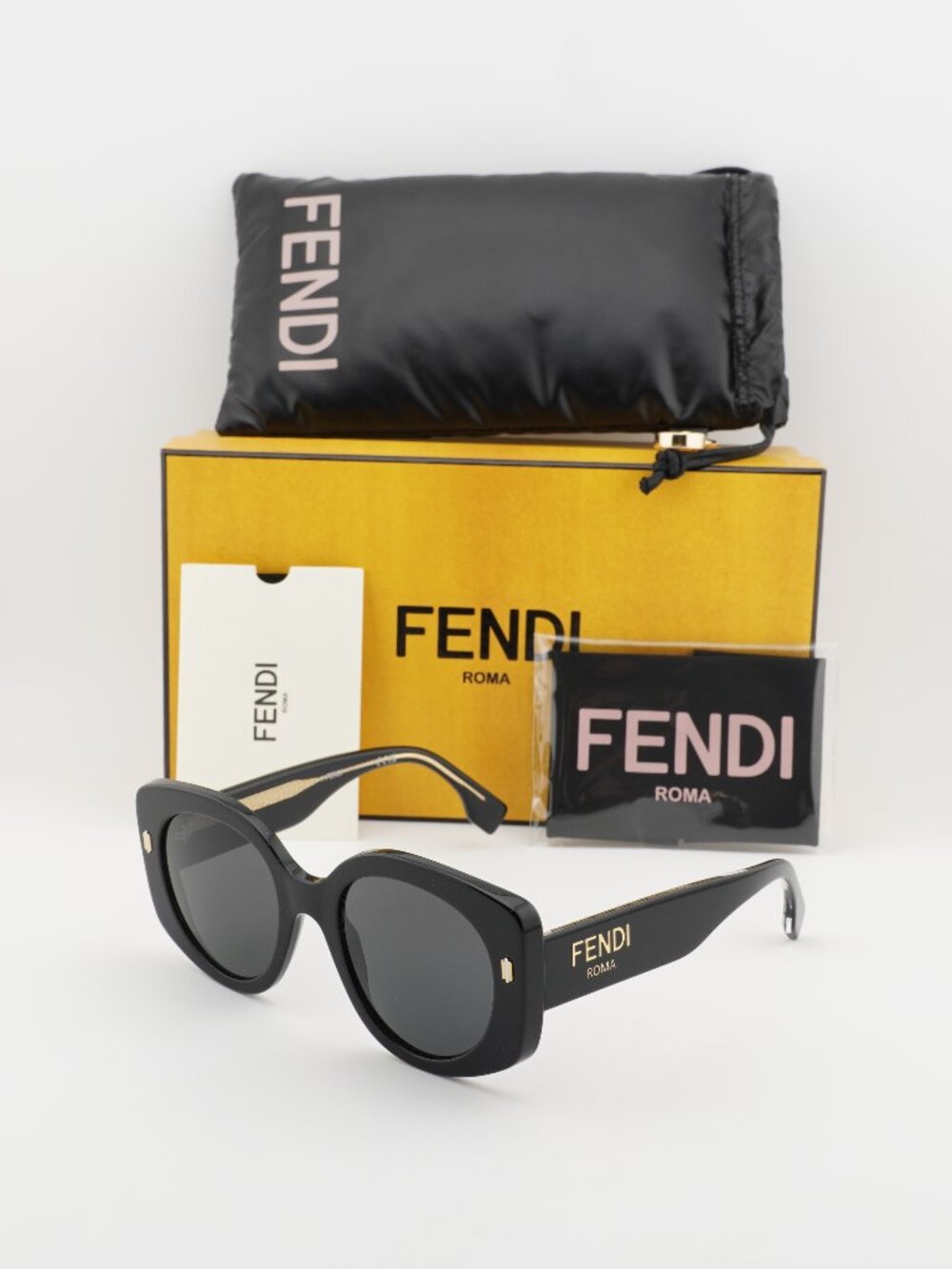 Fendi FE40137I 01A Butterfly Sunglasses - Black /Grey
